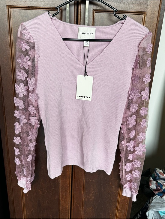 Industry Republic Clothing Sweaters - Industry NWT Floral Mesh Sleeve Sweater Top Blossom Pink V-Neck Knit Large $88